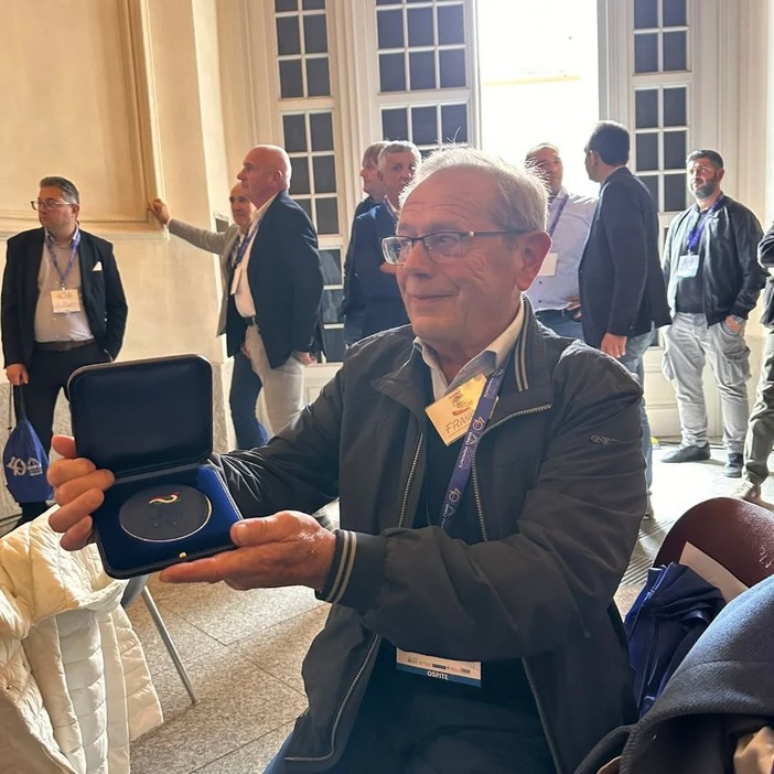 Premio “Nanni Vignolo” a Francesco Demarchi: riconoscimento all’impegno per il territorio Premio “Nanni Vignolo” a Francesco Demarchi: riconoscimento all’impegno per il territorio