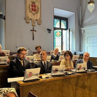 Novara ricorda Sebastiano Vassalli: studenti in prima fila nel decennale
