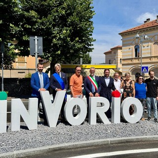 Invorio, inaugurata la nuova Piazza Vittorio Veneto