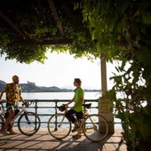 Arona, esplode la febbre della bici elettrica: boom di richieste con l’incentivo al 65%