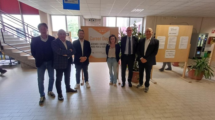 Ldv Career Day a Borgomanero: oltre 50 aziende incontrano gli studenti