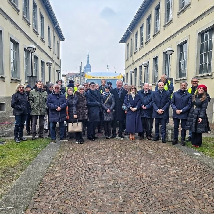 Un nuovo “nonno-bus” per la Casa di Giorno Don Aldo Mercoli