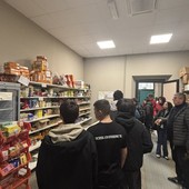 Gli studenti di Informatica di Enaip in visita all’Emporio Borgo Solidale