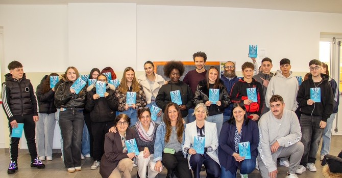 Enaip Arona, mattinata speciale con lo scrittore Alessandro Barbaglia Enaip Arona, mattinata speciale con lo scrittore Alessandro Barbaglia