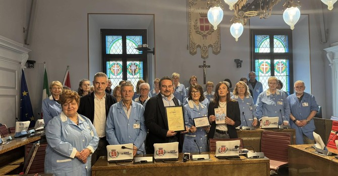 Consegnato il premio “Persona e Comunità” ai volontari 'Avo'