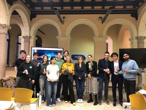 Giovani Fuoriclasse a Novara: l’AI sotto la lente dei ragazzi