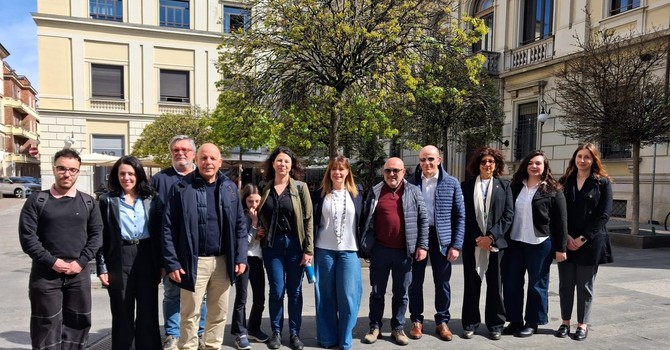 “Novara Città in Erba” raddoppia: nuovi prati fioriti per la biodiversità urbana “Novara Città in Erba” raddoppia: nuovi prati fioriti per la biodiversità urbana