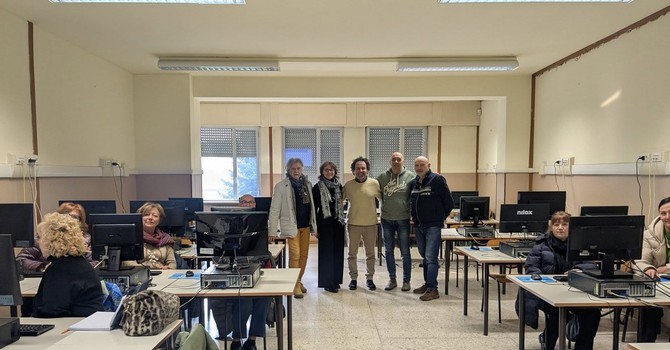 Cameri, al via il corso di informatica di base per la terza età