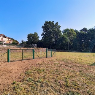 Brovello-Carpugnino, nuovo regolamento per le aree di sgambamento cani