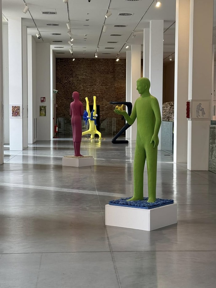 “La terra è sempre blu”: al Castello di Novara la mostra di Kazumasa Mizokami “La terra è sempre blu”: al Castello di Novara la mostra di Kazumasa Mizokami