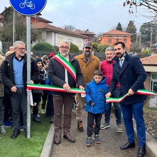 Inaugurato a Invorio il nuovo percorso pedonale di via Marconi