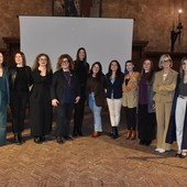 Il fascino del narcisismo: a Novara un incontro su relazioni che feriscono