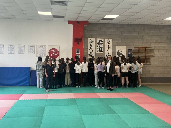 A Cameri un corso di autodifesa per rafforzare sicurezza e autostima delle ragazze A Cameri un corso di autodifesa per rafforzare sicurezza e autostima delle ragazze