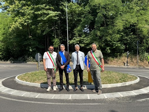 Nuova rotatoria alla Torbiera sulla SP 166: più sicurezza lungo la “Castelconturbia–SS 32”