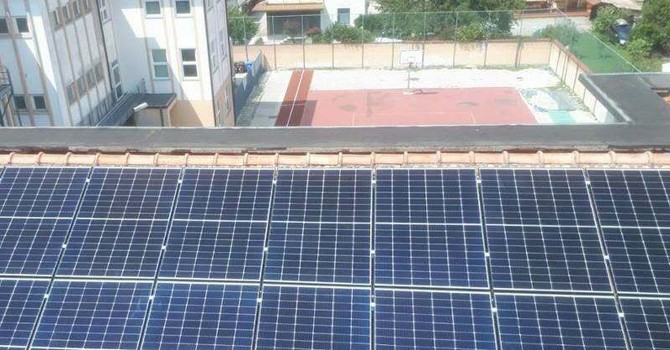 Galliate: quasi 300mila euro per le scuole medie: via alla riqualificazione energetica del tetto Galliate: quasi 300mila euro per le scuole medie: via alla riqualificazione energetica del tetto