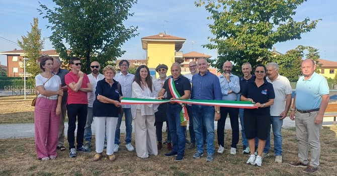 Inaugurata a Santo Stefano la nuova area ludico sportiva Inaugurata a Santo Stefano la nuova area ludico sportiva
