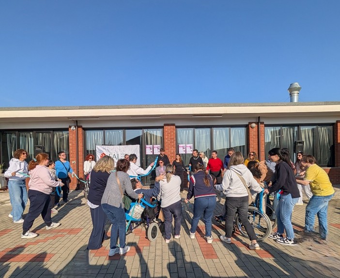 “Il seme e il volo”, grande partecipazione alla performance inclusiva del Cisa Ovest Ticino