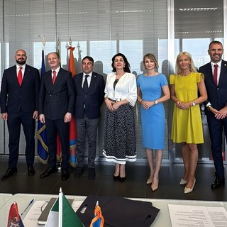 Regione Piemonte, il sottosegretario Preioni riceve la delegazione dei parlamentari serbi
