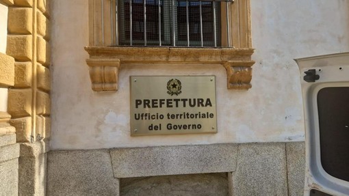 Palazzo Natta ritrova un altro tassello della sua storia: restaurate le storiche targhe Palazzo Natta ritrova un altro tassello della sua storia: restaurate le storiche targhe
