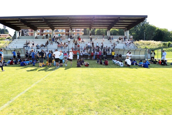 Sport, divertimento e condivisione: successo ad Arona per la festa dedicata a bambini e ragazzi Sport, divertimento e condivisione: successo ad Arona per la festa dedicata a bambini e ragazzi