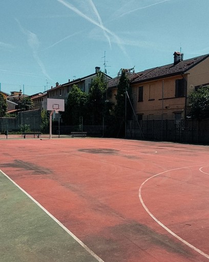 Galliate, i campetti di via Custoza tornano a disposizione della comunità Galliate, i campetti di via Custoza tornano a disposizione della comunità