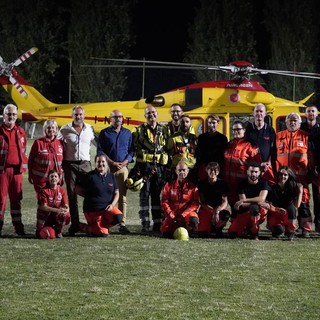 Carpignano Sesia, successo per il volo tecnico notturno dell'elisoccorso