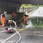 Maltempo a Gozzano, Aib al lavoro per liberare il sottopasso del cimitero Maltempo a Gozzano, Aib al lavoro per liberare il sottopasso del cimitero