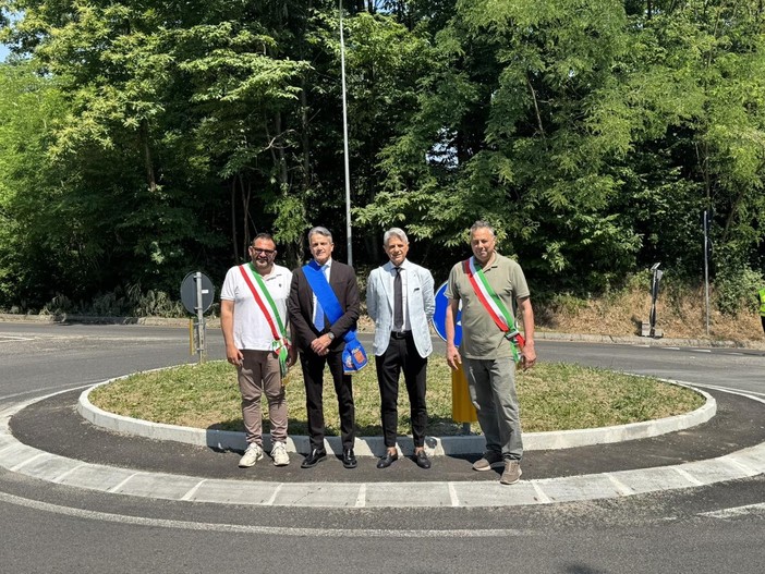 Nuova rotatoria alla Torbiera sulla SP 166: più sicurezza lungo la “Castelconturbia–SS 32”