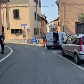 Cedimento della fognatura, chiusa via Vittorio Emanuele II a Borgo Ticino Cedimento della fognatura, chiusa via Vittorio Emanuele II a Borgo Ticino