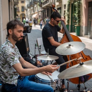 “Concerti Imprevisti”: da oggi a Novara il centro storico diventa un palcoscenico a cielo aperto