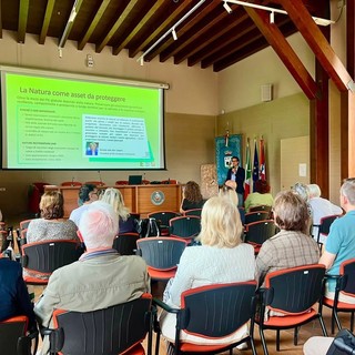 Galliate, al Castello il convegno “ApiAMO” su biodiversità e tutela degli impollinatori