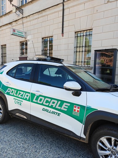 Galliate, anziana soccorsa in casa dalla Polizia Locale