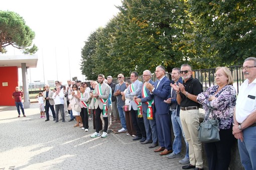 Sozzago, inaugurata la nuova ala della primaria F. Rognoni Sozzago, inaugurata la nuova ala della primaria F. Rognoni