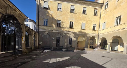 Dalla Regione 271mila euro per il restauro del Palazzo Comunale Dalla Regione 271mila euro per il restauro del Palazzo Comunale