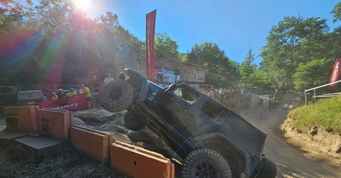 Jeepers Meeting a Maggiora Offroad Arena: quattro giorni di motori, spettacolo e musica Jeepers Meeting a Maggiora Offroad Arena: quattro giorni di motori, spettacolo e musica