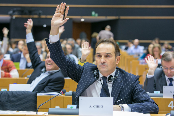 Il presidente del Piemonte Alberto Cirio nominato membro del Comitato europeo delle Regioni Il presidente del Piemonte Alberto Cirio nominato membro del Comitato europeo delle Regioni