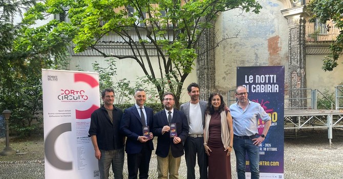 Le Notti di Cabiria: a Novara il teatro diffuso che trasforma i conflitti in racconto civile