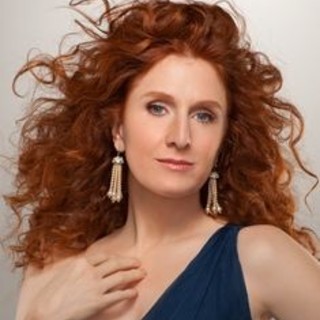 Laura Claycomb