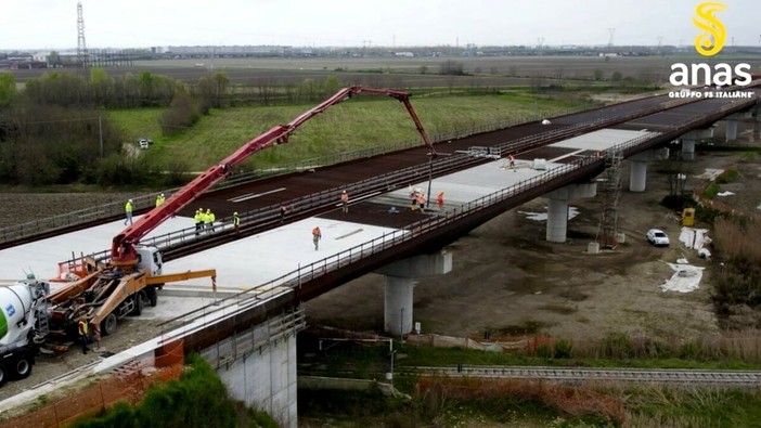 Tangenziale di Novara, apertura del nuovo tratto rinviata all’estate 2026 Tangenziale di Novara, apertura del nuovo tratto rinviata all’estate 2026