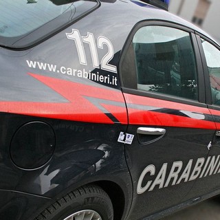 Ruba 38 bottiglie di superalcolici da un supermercato: arrestato un 26enne a San Maurizio d'Opaglio Ruba 38 bottiglie di superalcolici da un supermercato: arrestato un 26enne a San Maurizio d'Opaglio