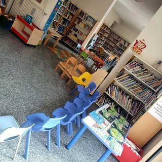 I bambini della scuola dell’infanzia “Collodi” in visita alla Biblioteca civica