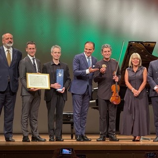 Mauro Iurato incanta Osaka: il violinista torinese celebra il Piemonte all’Expo 2025