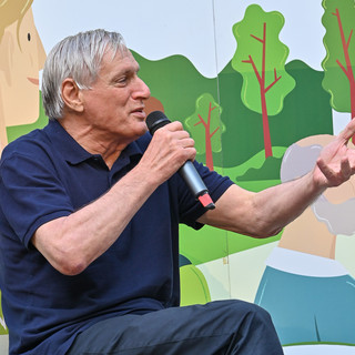 Don Luigi Ciotti nel Novarese per “100 passi verso il 21 marzo”: incontri con studenti e cittadinanza