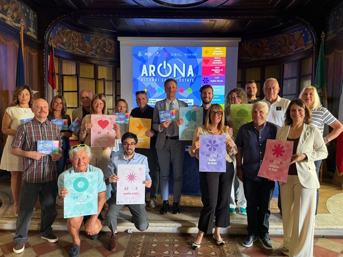 Arona accende l’estate 2026: eventi gratuiti, nuove location e un calendario diffuso in tutta la città Arona accende l’estate 2026: eventi gratuiti, nuove location e un calendario diffuso in tutta la città