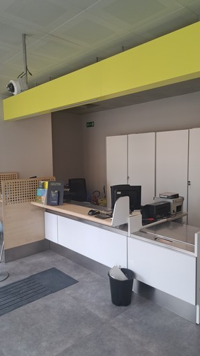 Fontaneto d’Agogna, riapre l’ufficio postale rinnovato con il progetto Polis
