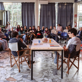 Body Talk esplora “Corpo e Rito”: dialogo tra Francesca Cola e l’antropologa Sofia Venturoli