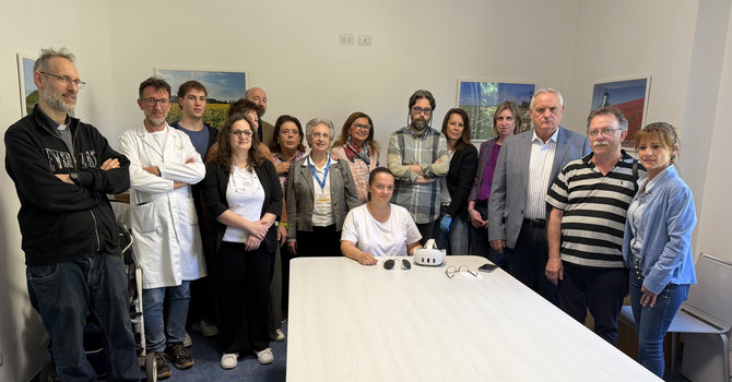 Realtà virtuale nelle cure palliative all’ospedale di Novara: nuovo progetto per il benessere dei pazienti