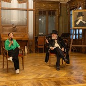 Casa Verdi apre le porte all’arte: grande successo per “Verranno a te sull’aure” con Luciana Savignano Casa Verdi apre le porte all’arte: grande successo per “Verranno a te sull’aure” con Luciana Savignano