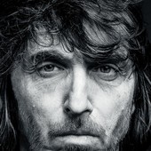 Giuseppe Cruciani col suo spettacolo al Teatro Coccia