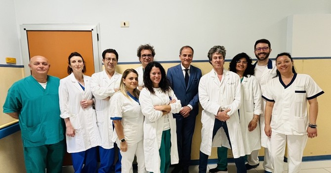 Arresto cardiaco sul lavoro in un giovane: salvato al Maggiore di Novara Arresto cardiaco sul lavoro in un giovane: salvato al Maggiore di Novara